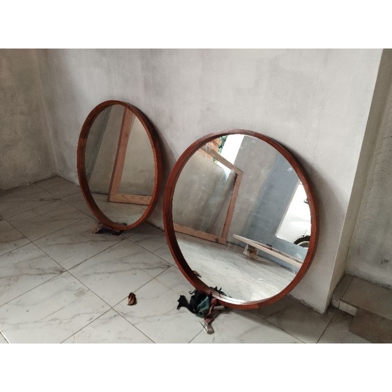 cermin dinding kayu jati