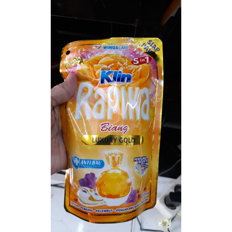 rapika luxury gold