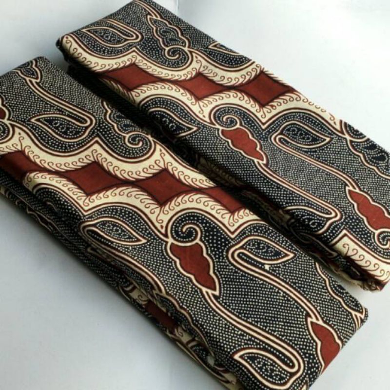 Kain batik sogan motif parang hitam