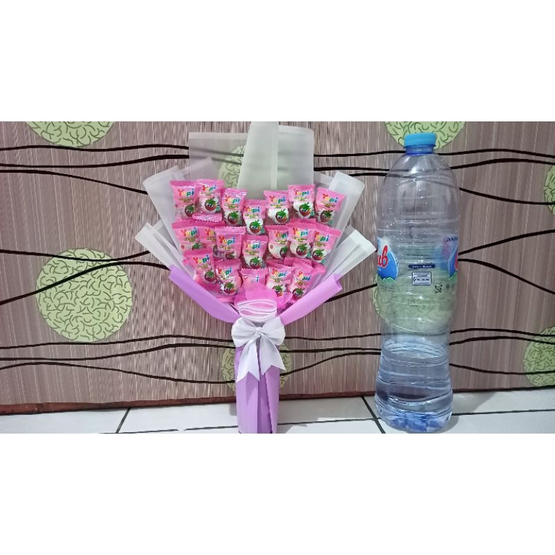 

Buket Bouqet Permen Yupi Murah Hadiah Ulang Tahun Sofenir Birthday Party