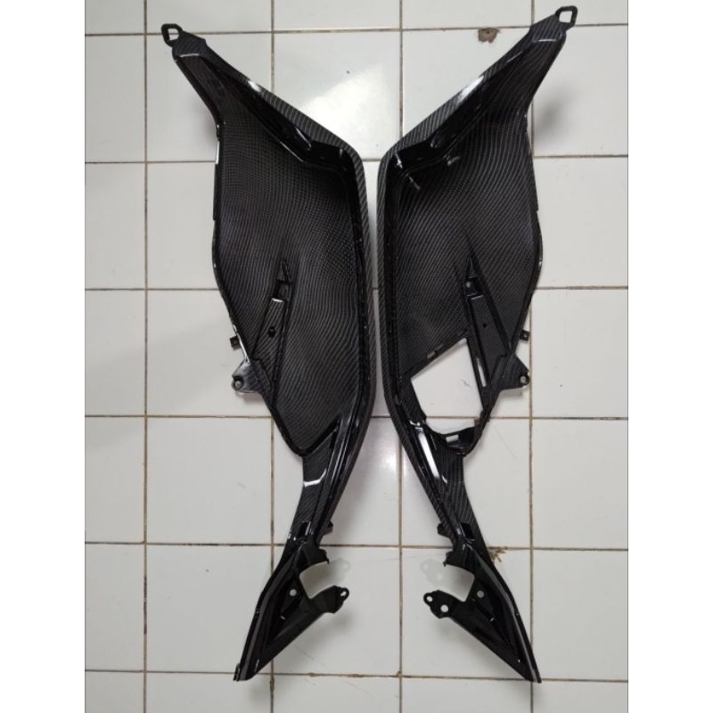 pijakan kaki carbon look pcx 150 sepasang