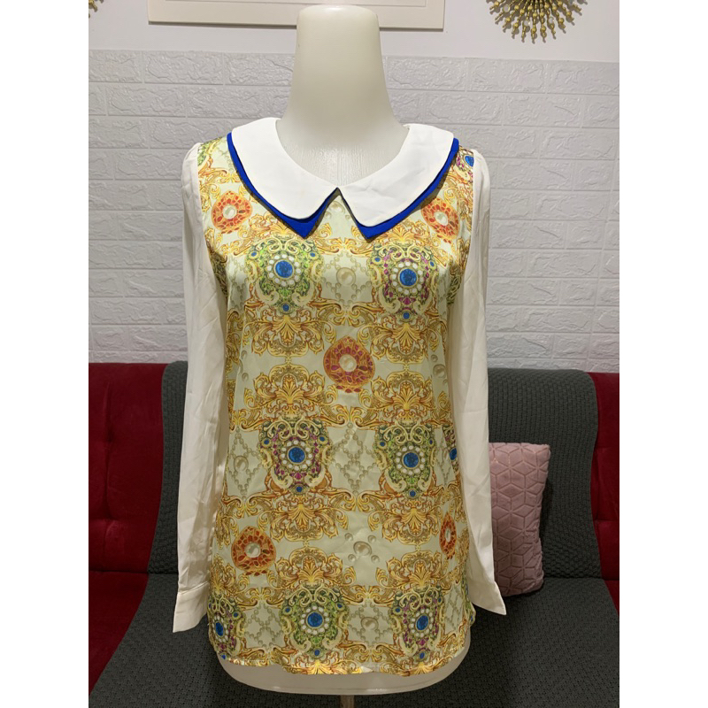Preloved murah banget blouse putih vintage gold kondisi 99%