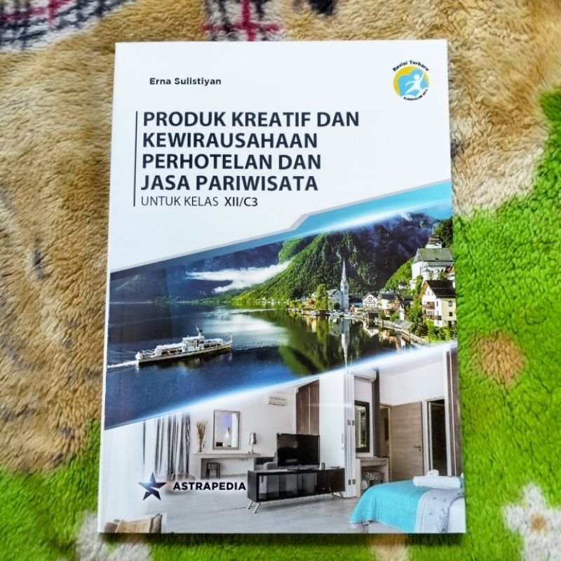 ORIGINAL BUKU PRODUK KREATIF DAN KEWIRAUSAHAAN PERHOTELAN DAN JASA PARIWISATA KELAS 12 C3 SMK