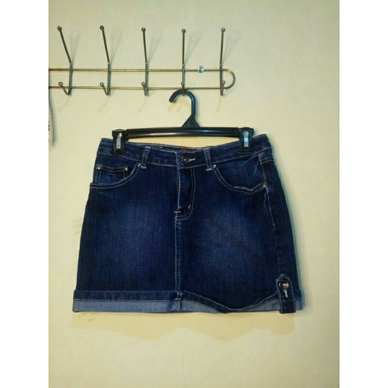 ROK MINI JEANS PRELOVED