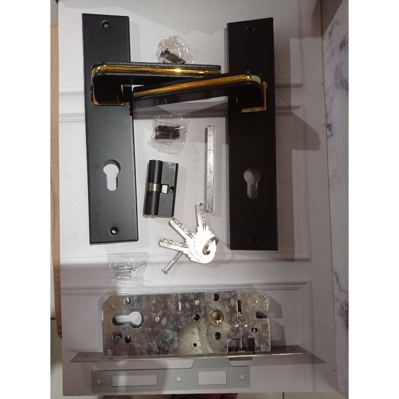 gagang pintu handle pegangan pintu mewah berkualitas