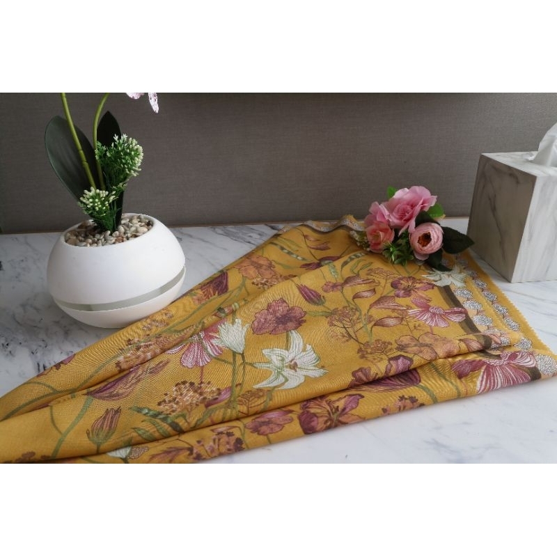 Hijab Motif Voal Lembut Seri Flowery - Tuscany -MySiorai