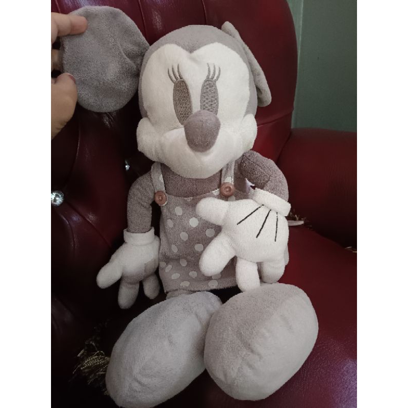 preloved boneka minnie mouse grey