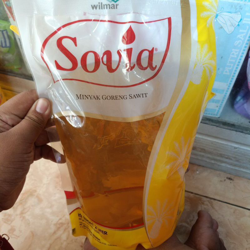 

MINYAK SOVIA 2 LITER