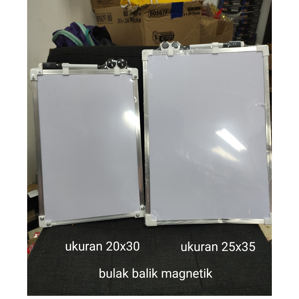 

papan whiteboard magnetik double side acua 20 x 30 atau 25 x 35 atau 30 x 40 easel terpisah 2 muka whiteboard