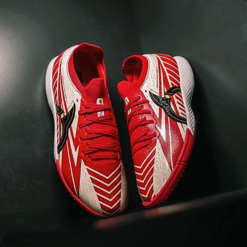 ORTUSEIGHT CATALYST LIBERTE INFINITY IN ORTRED WHITE