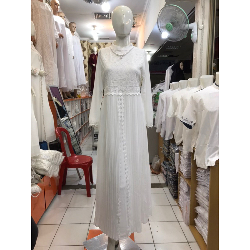 Gamis Dress Makkah 916 berbahan Cerutti Baby Doll berbordir Model Simpel Terbaru 2023 dengan kualita
