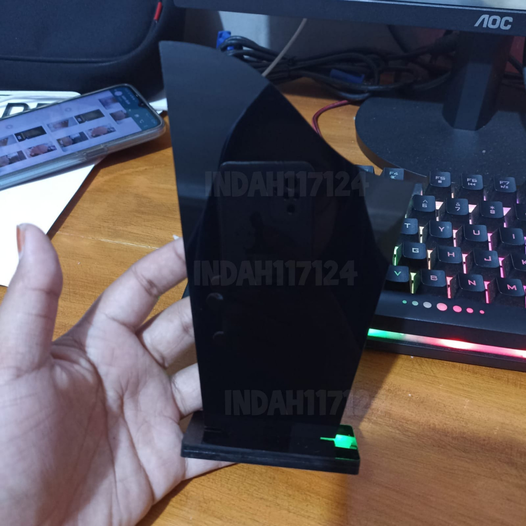 1 SET PLAKAT POLOS BAHAN AKRILIK DAN DUDUKAN TEBAL 5MM