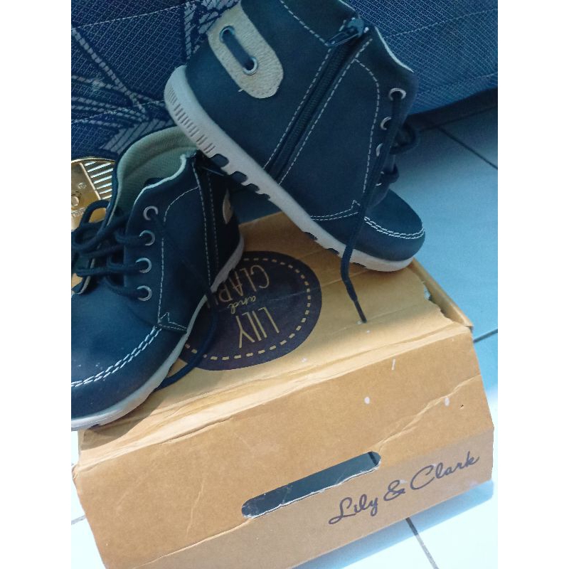 Sepatu Anak Laki Laki Lily & Clark