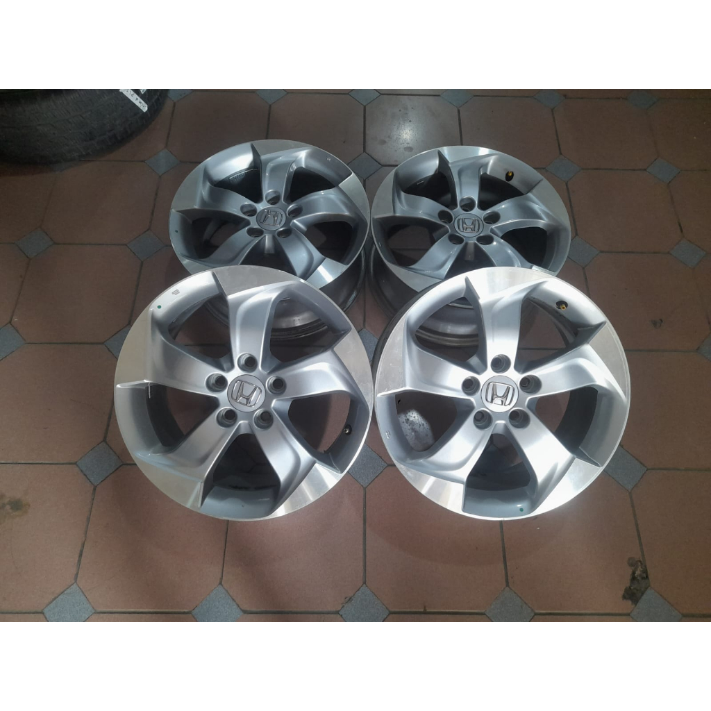 VELG SECOND OEM MOBIL HRV RING 17 HOLE 5X114 U/ HRV INOVA ERTIGA BRV