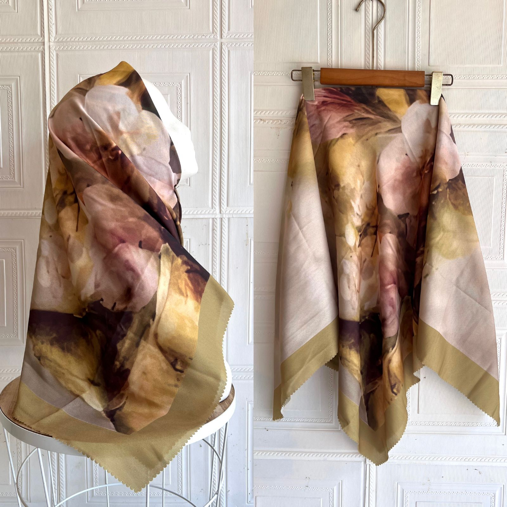 HIJAB VOAL MOTIF VIOLA GOLD//HIJAB MOTIF SEGIEMPAT BUNGA SERIS HIJAB SERAGAM BISA COD//HIJAB DENAY M