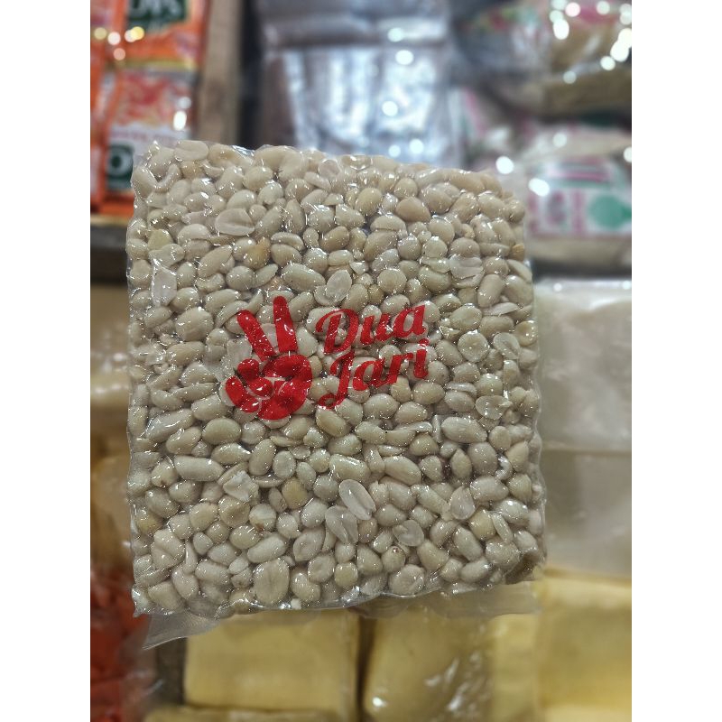 

kacang tanah kupas bersih