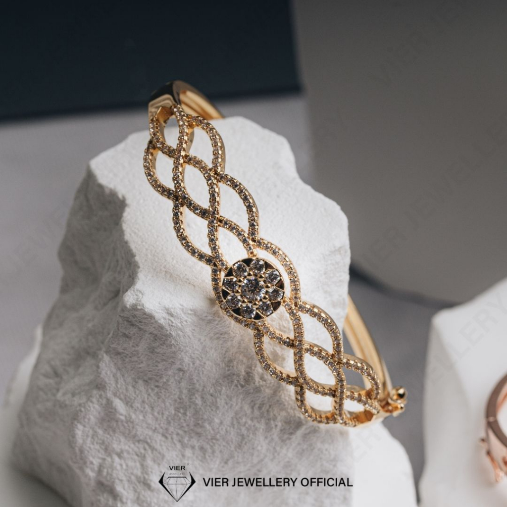 Vier Edition Bangle 14564 Gelang Wanita Crystal Zirconia Replika Berlian by Vier Jewellery