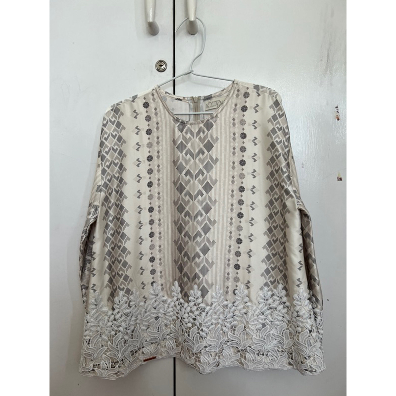 Set Baju dan Rok Wearing Klamby Preloved Size XS