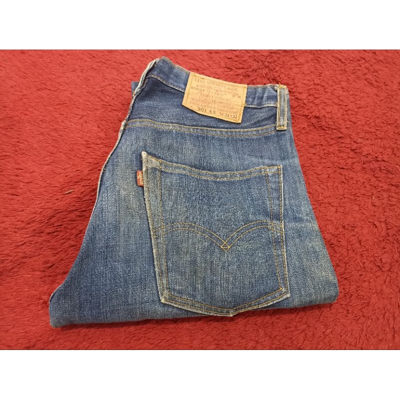 Celana jeans denim second  Belas levis 501 Selvedge Vintage Size 32