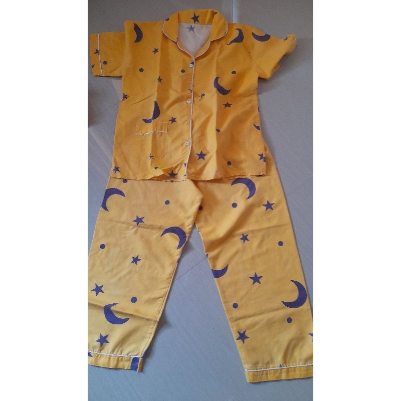 Piyama Baju Tidur Wanita Pria Genderless Anak Dewasa Allsize Set Bintang Bulan Pajama Kuning Biru