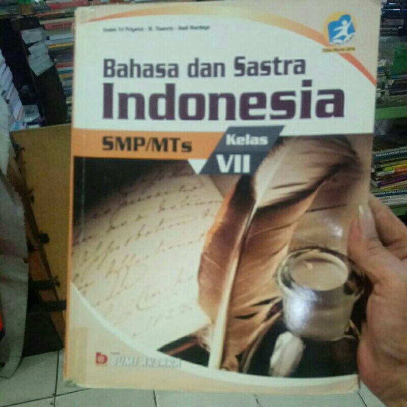 BUKU BEKAS BAHASA DAN SASTRA INDONESIA 1 SMP