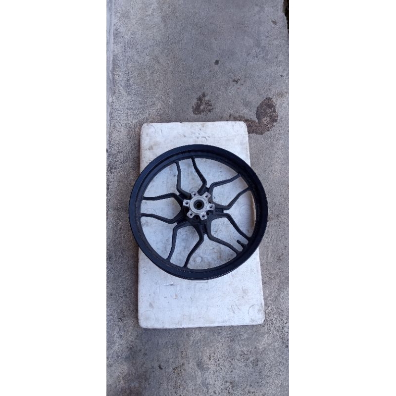 Velg velah resing depan Kawasaki bajaj Pulsar 200NS