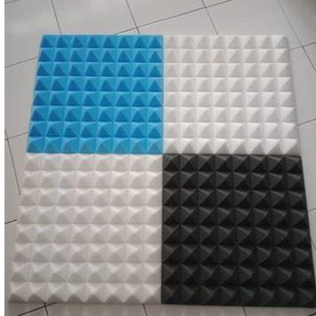 Busa Peredam Suara Pyramid / Acoustic Foam Peredam Suara Pyramid 50x50cm