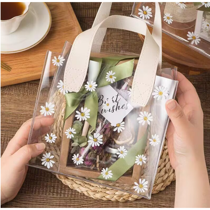 

GOODIE BAG BUNGA DAISY MIKA PVC PREMIUM BAHAN IMPORT / HAMPERS LEBARAN IMLEK NATAL BIRTHDAY