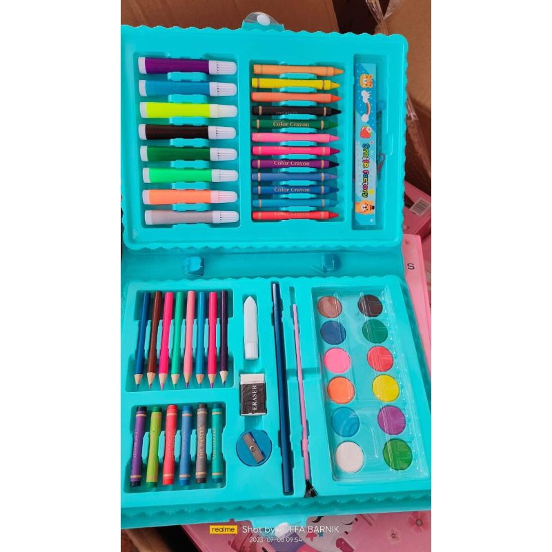 

Crayon set 68pcs