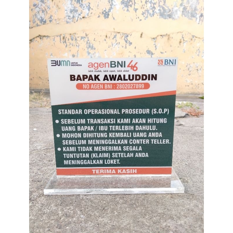 

UKURAN 18X18CM AKRILIK AGEN BNI