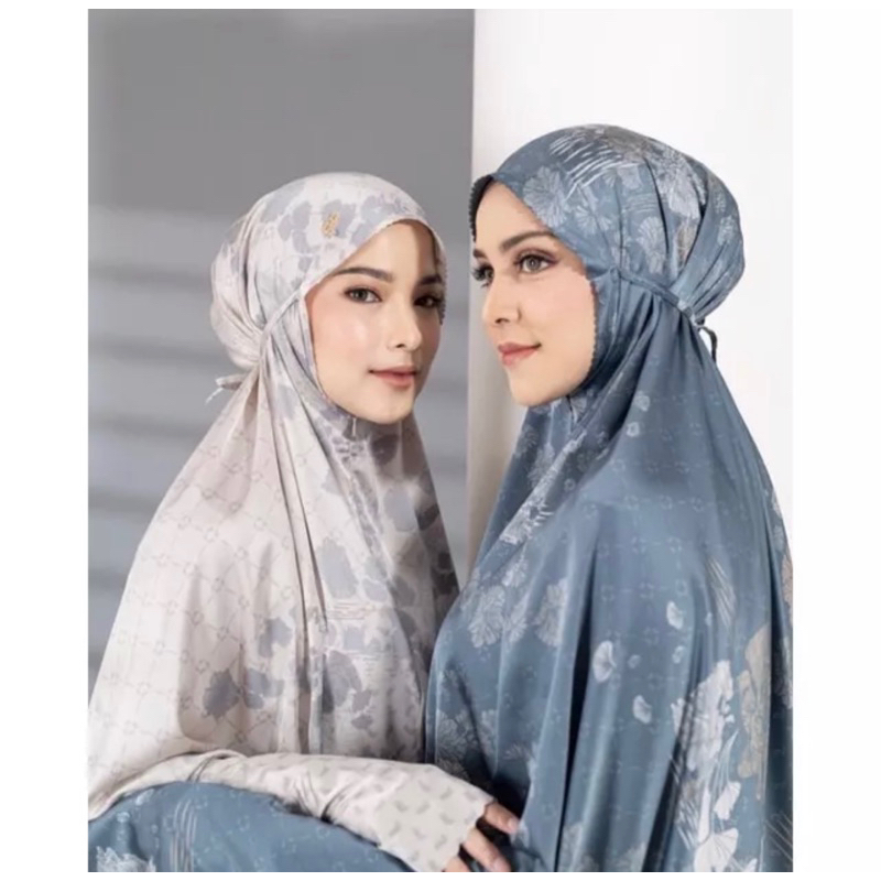 Luella Prayer Set (Preloved)