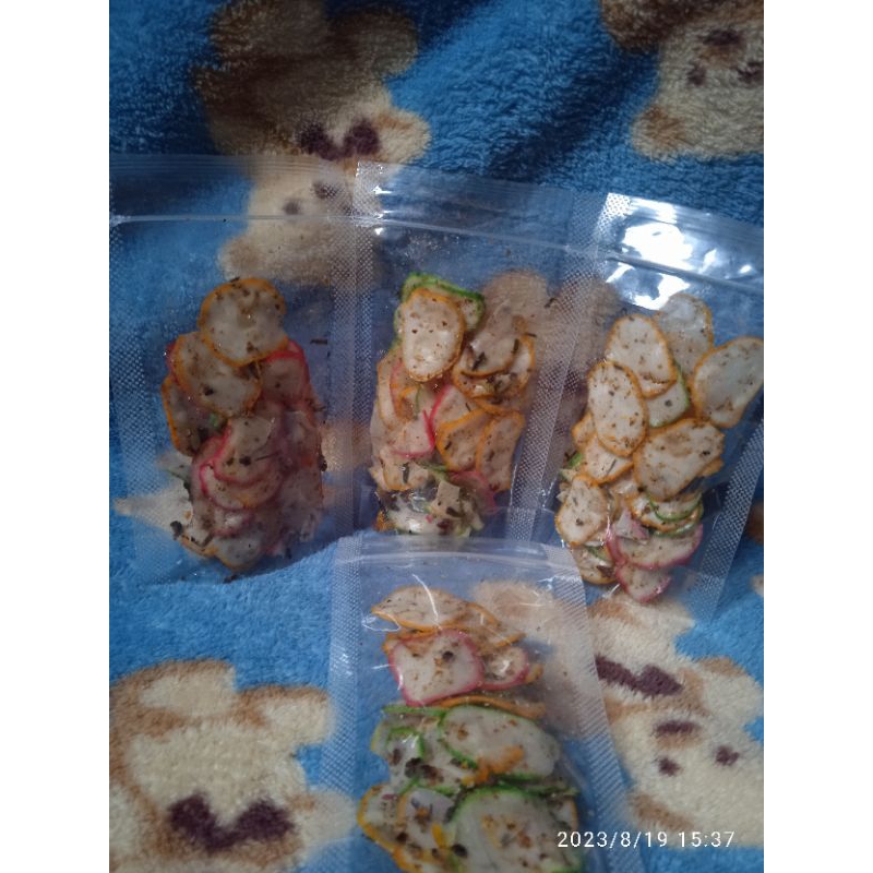 

krupuk seblak daun jeruk