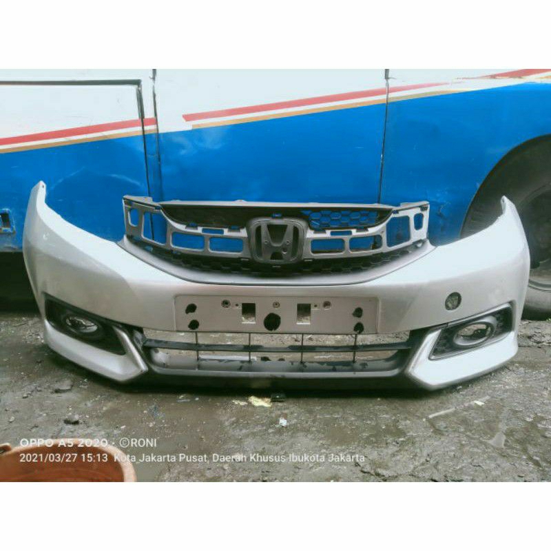 bumper depan Honda Mobilio e