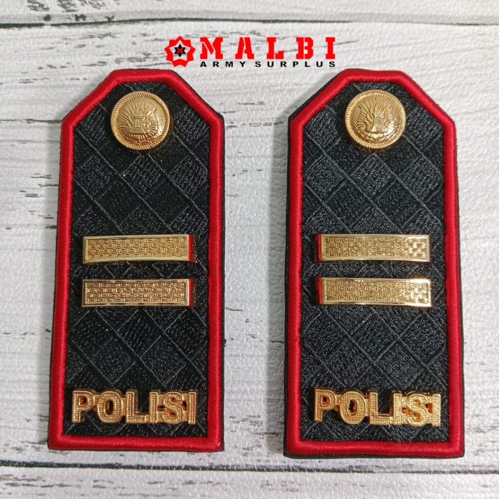 Pangkat PDU IPTU lis merah POLRI