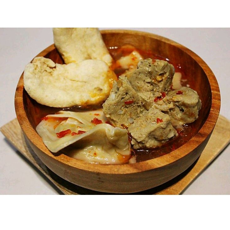 

Bakso urat pangsit ayam /Baso kemasan paperbowl