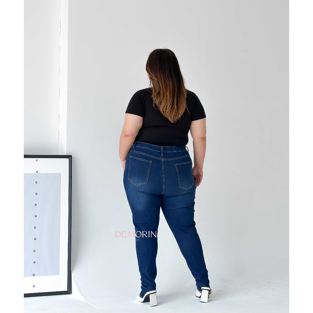 DEMORIN - Celana Jeans Wanita Highwaist Skinny Straight Kekinian - x07 Plus Size