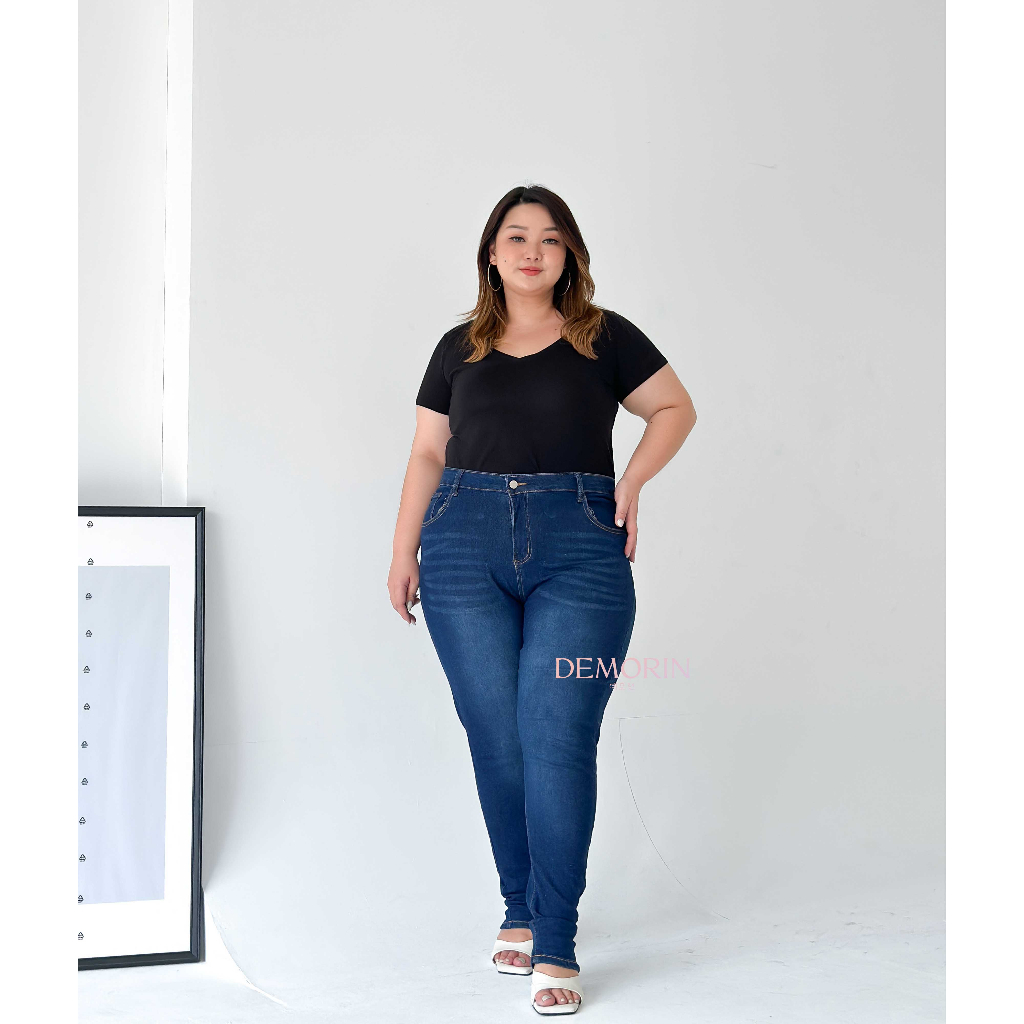 DEMORIN - Celana Jeans Wanita Highwaist Skinny Straight Kekinian - x07 Plus Size