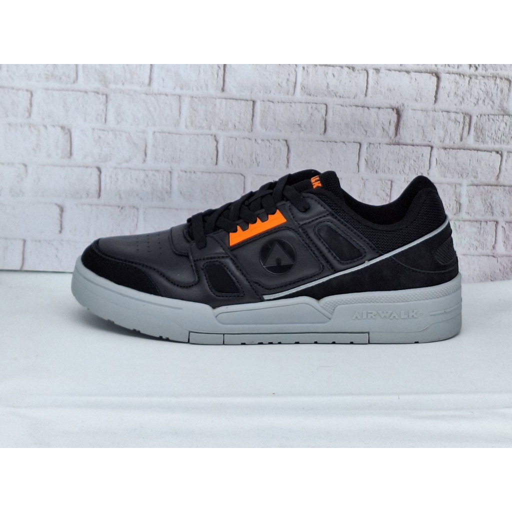 Sepatu Pria Sneakers AIRWALK BLACK 100% Original