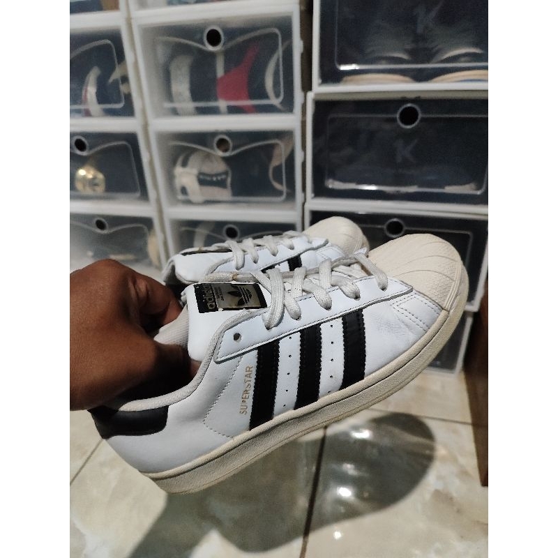 Sepatu Second Adidas Superstar size 37 insole 23cm