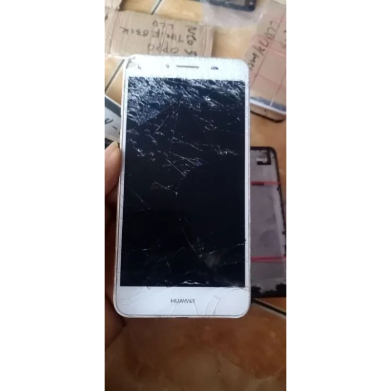 mesin hp huawei cun l22 jaminan normal udah tested
