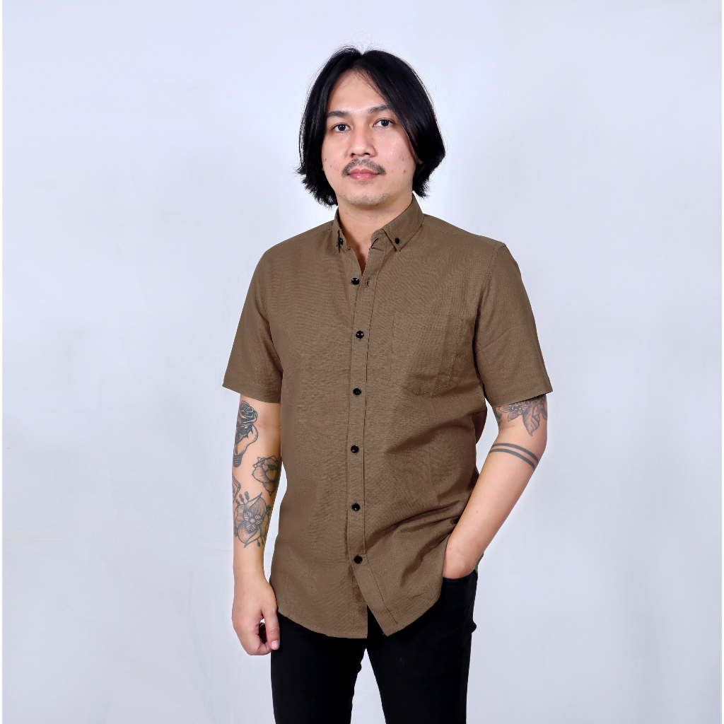 KEMEJA PENDEK POLOS SLIMFIT FORMAL BESIC KANTOR COKLAT - Kemeja Pria Basic Polos Pendek Coklat - kem