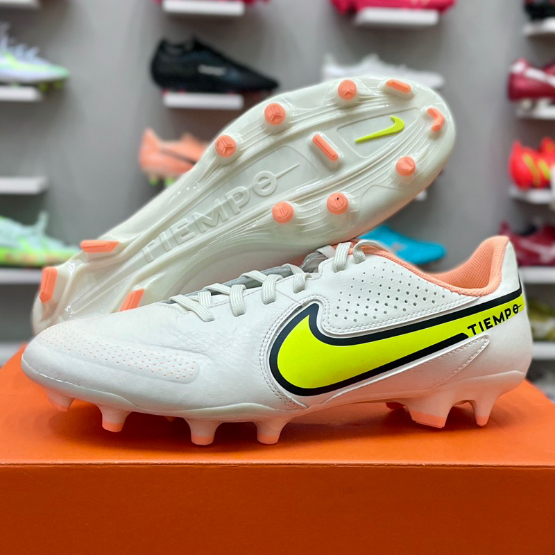 Nike Tiempo Legend 9 Academy FG white/yellow