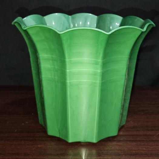 POT BUNGA BESAR 20CM PLASTIK PUTIH HIAS TANAMAN MURAH KAKTUS TAWON BERKULITAS