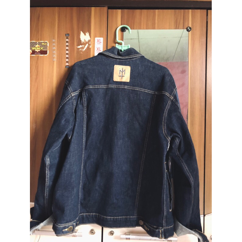 jaket denim maternal