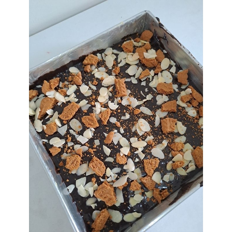 

Brownies Sekat Full Topping