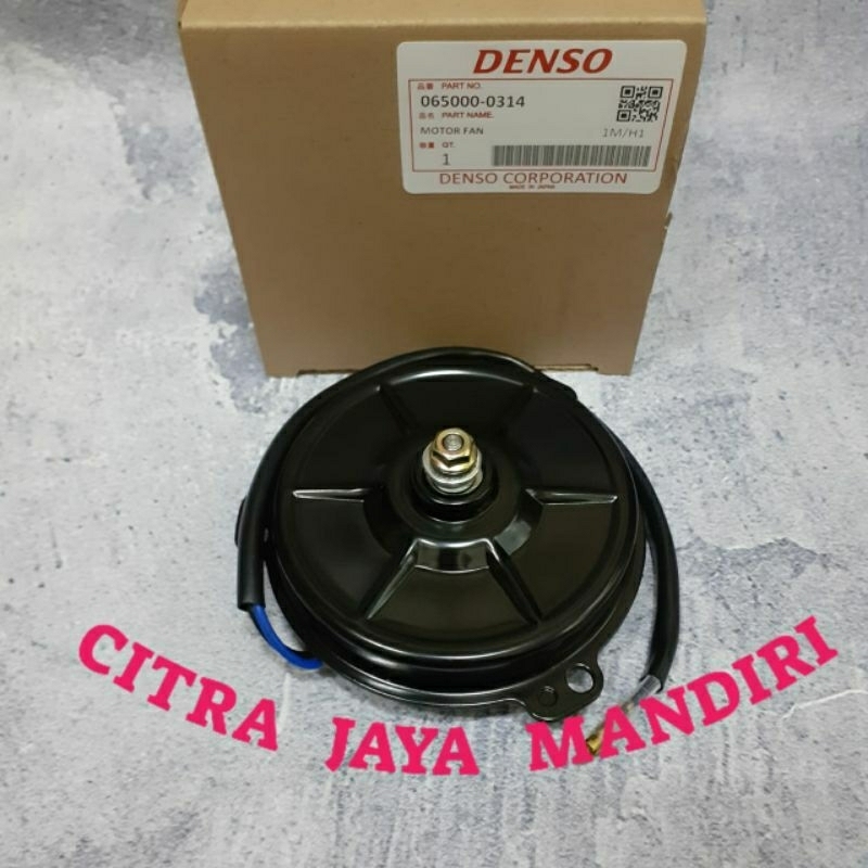 MOTOR FAN AC MOTOR FAN CONDENSOR AC SUZUKI SX4 XOVER BALENO AERIO OEM DENSO BERKUALITAS