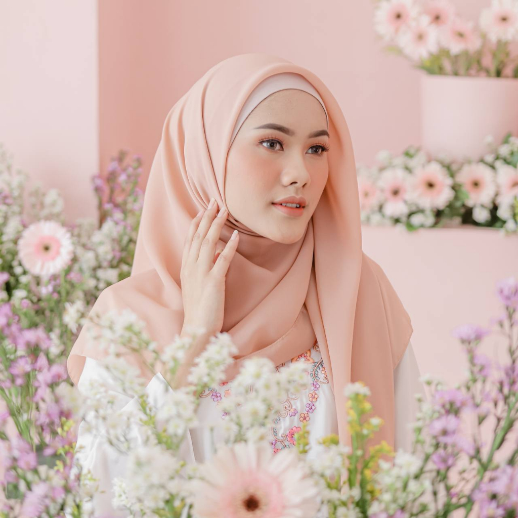 Bella Square | Segi Empat Paris | Hijab Premium Coklat Series