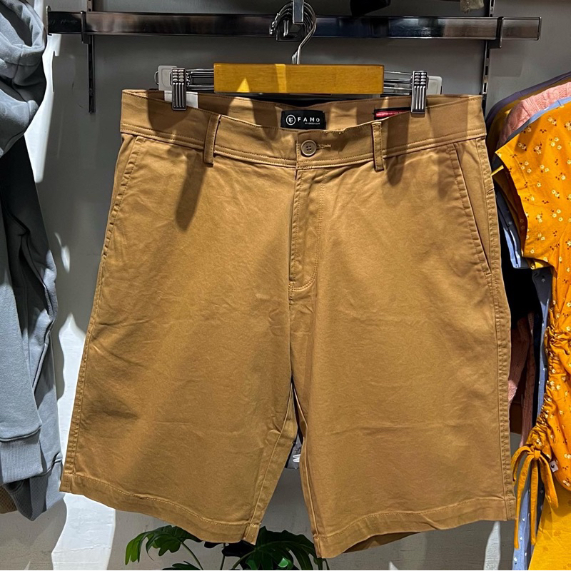 celana pendek FAMO Original Short Chinos Pant