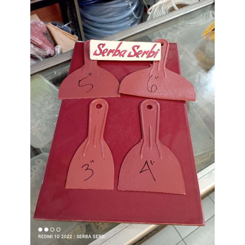 (SKRAP PVC+PEGANGAN) Skrap kape plastik pvc + gagang pegangan