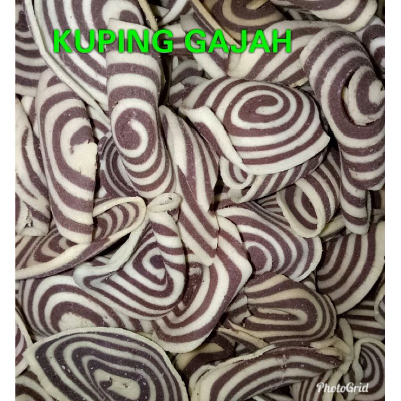 

Kuping Gajah berat 500 gram kue Kering Cemilan Manis / Cemilan enak